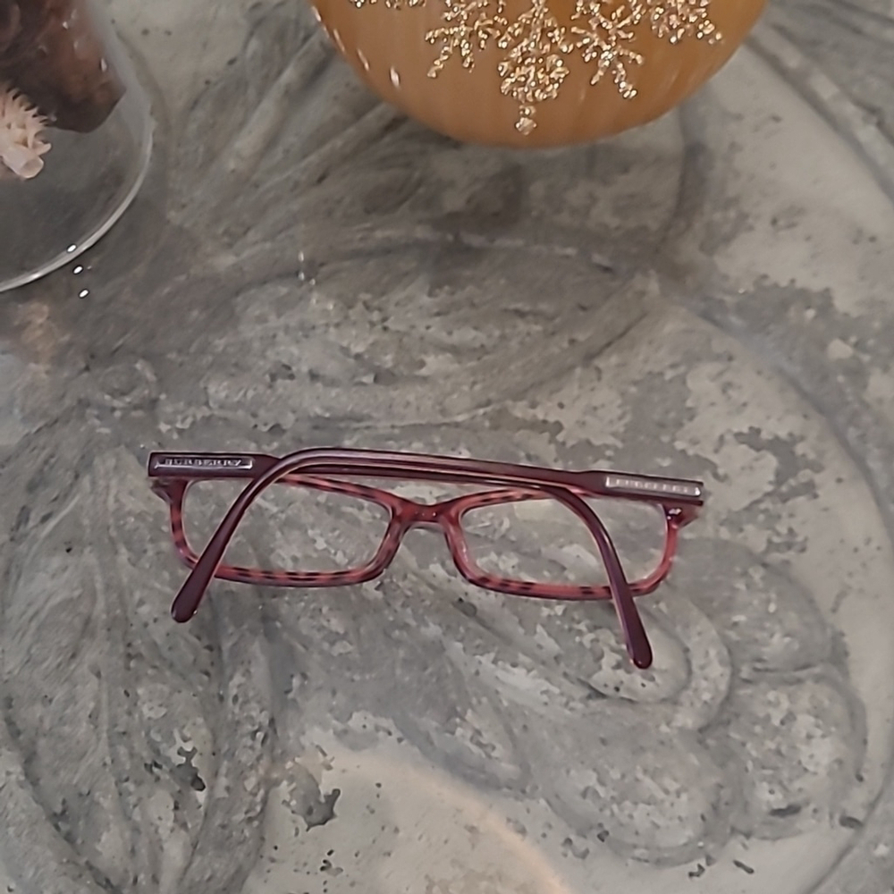 BURBERRY PERSCRIPTION GLASSES FRAMES RED